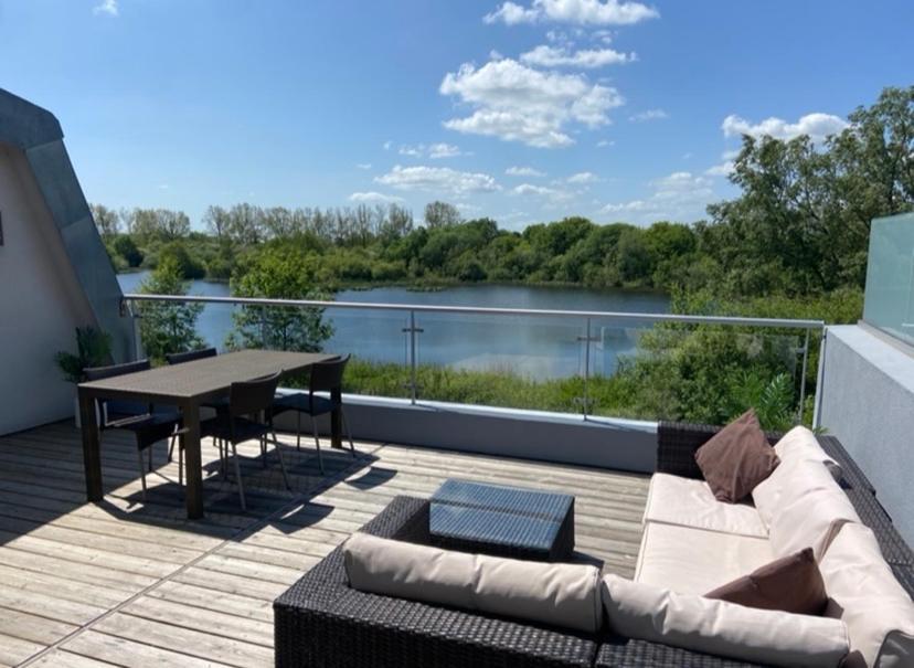 Reed Warbler - Hm111 - Lower Mill Estate Penthouse Apartment With Spa Access Somerford Keynes Exterior foto